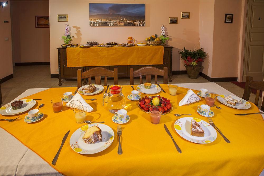 Siciliaetnamare Bed & Breakfast Riposto Exterior photo